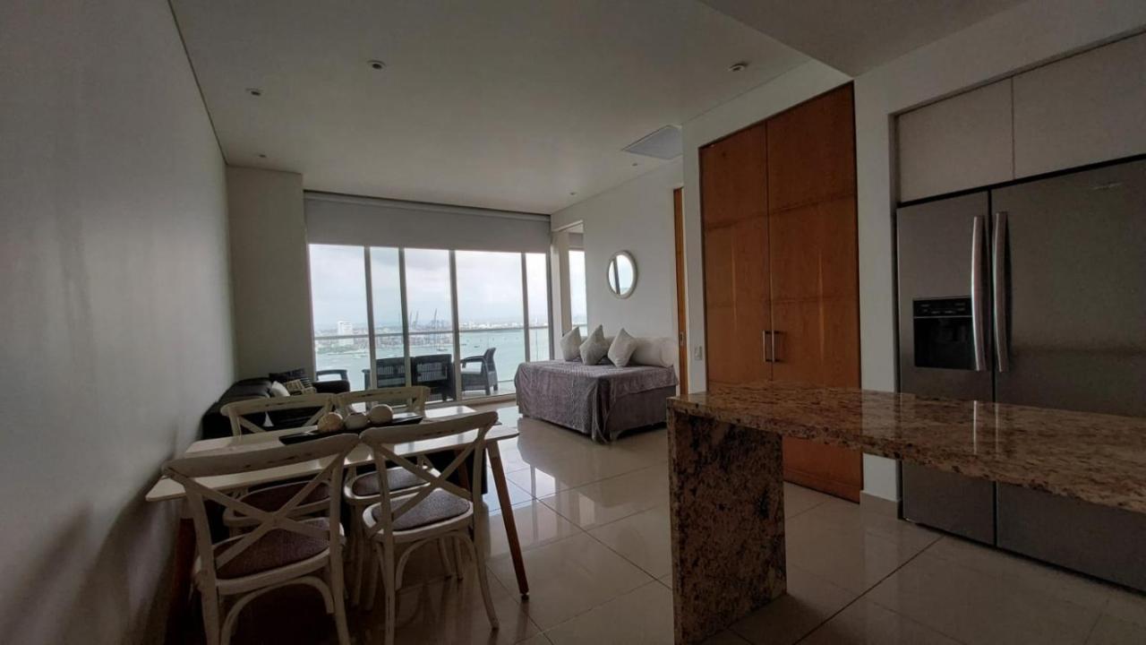 Apartamento En Lujoso Edificio H2 Plaza Bocagrande Картахена Экстерьер фото